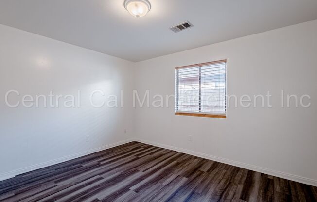 130 8th St