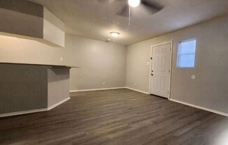 1 bed, 1 bath, 619 sqft, $875, Unit 27