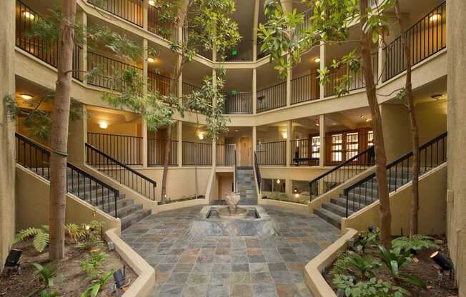 Atrium Downtown