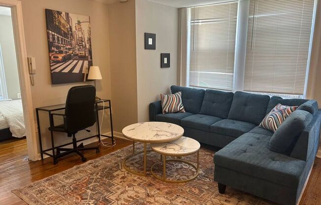 1 bed, 1 bath, 550 sqft, $1,190, Unit 3412 - B11