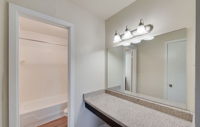 2 beds, 1.5 baths, 1,054 sqft, $1,159, Unit 1501