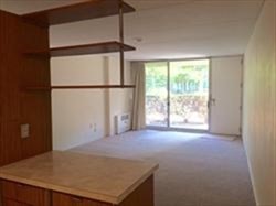 2 beds, 1 bath, 810 sqft, $3,000, Unit T35
