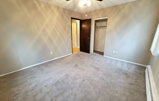 1 bed, 1 bath, 700 sqft, $1,046, Unit 1184-203