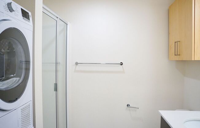 1 bed, 1 bath, $1,795, Unit 303