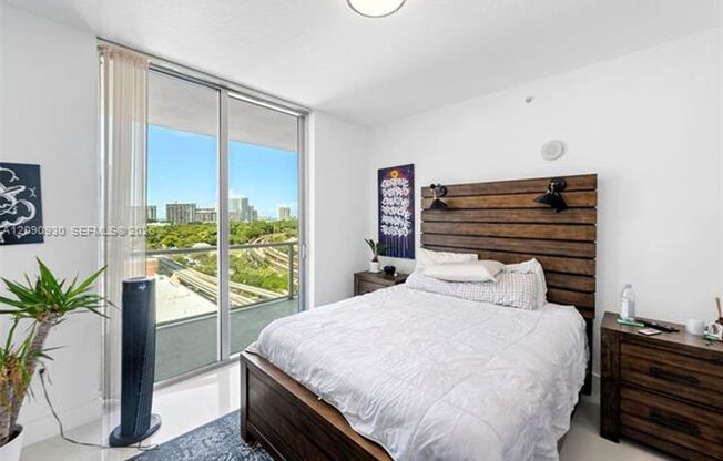 1 bed, 1 bath, $3,000, Unit # 1202 S