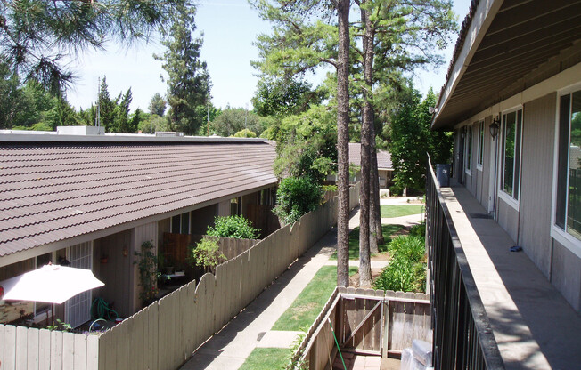2 beds, 2 baths, 969 sqft, $1,645, Unit 53-222
