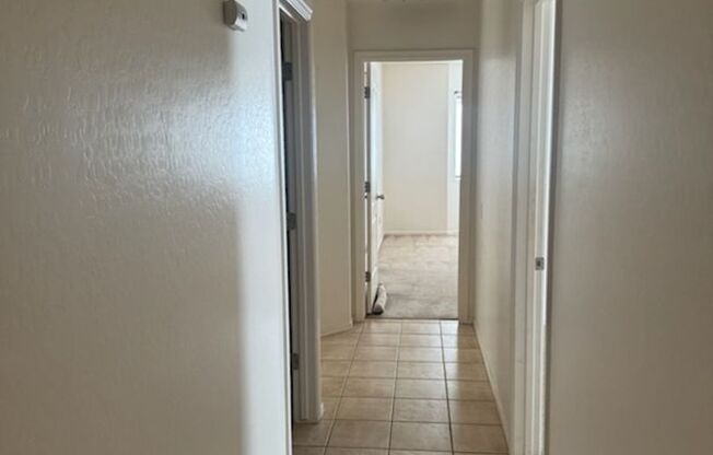 3 beds, 2 baths, $1,575, Unit 21196265