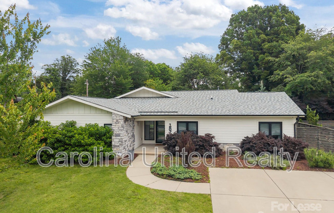 1207 LAKEDELL DR