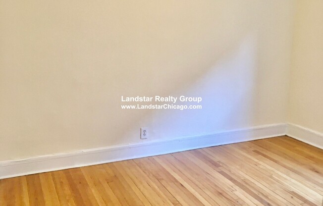 2338 N Spaulding Ave