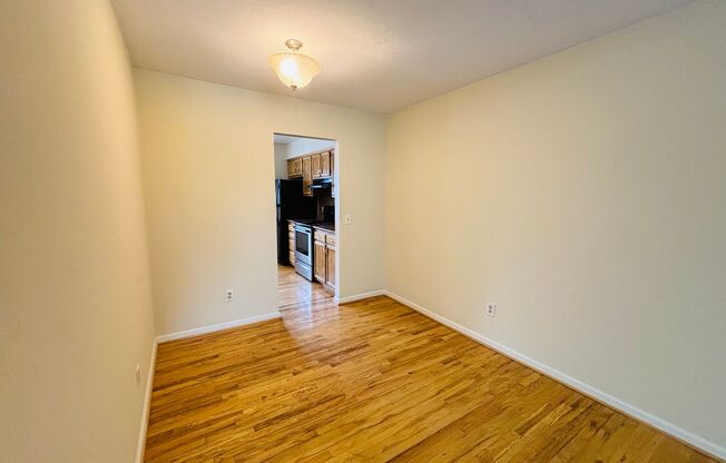 4 Bedroom, 3.5 Bath Townhouse Currently Unavailable; Lease Pending