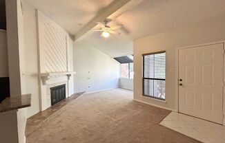 2 beds, 1 bath, $1,450, Unit # 517