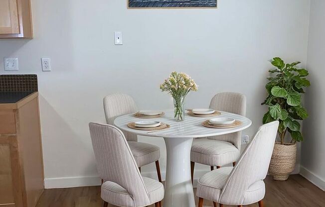 1 bed, 1 bath, 720 sqft, $1,229, Unit BOU-110
