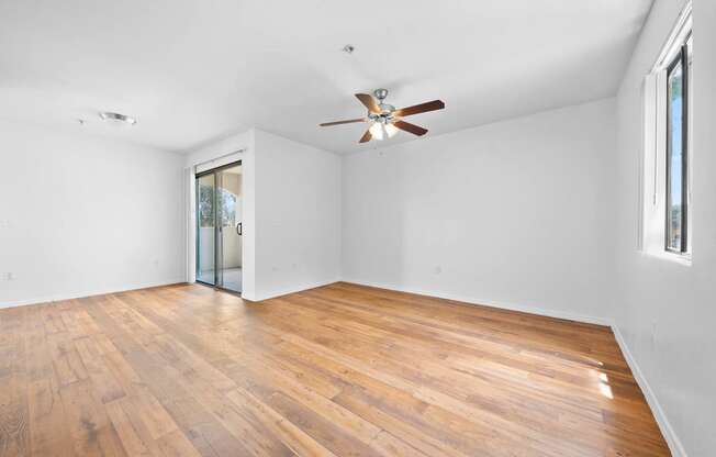 living room at The Colony Apartments, Casa Grande, AZ, 85122