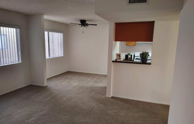 1 bed, 1 bath, $2,050, Unit 15