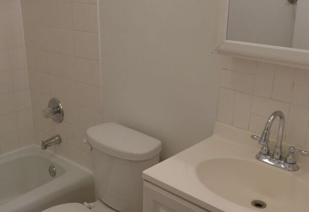 1 bed, 1 bath, 635 sqft, $1,595, Unit 503