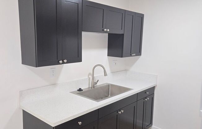 1 bed, 1 bath, 500 sqft, $1,795, Unit 55-22