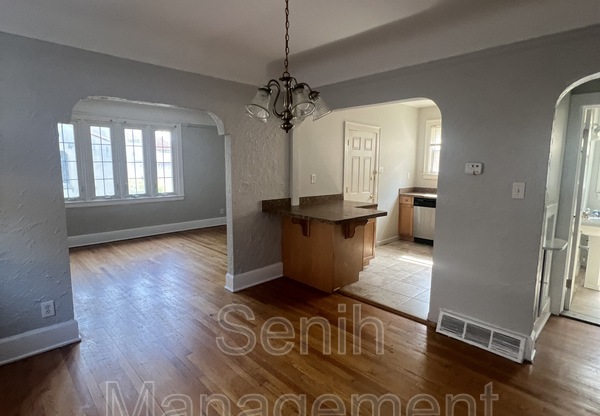 17201 QUINCY