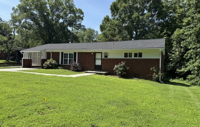 336 CRESTSIDE DR