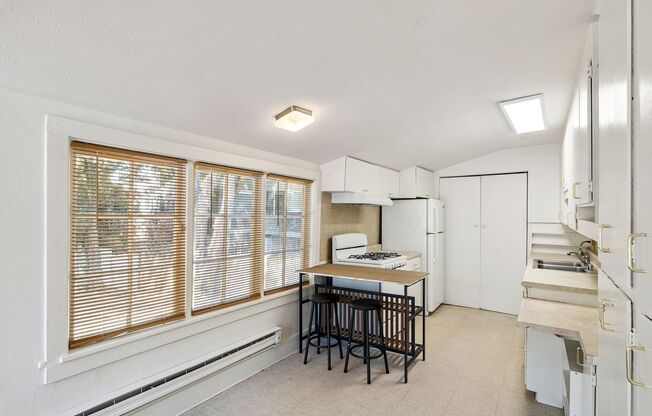 Northgate/Roosevelt Three Bedroom Rambler