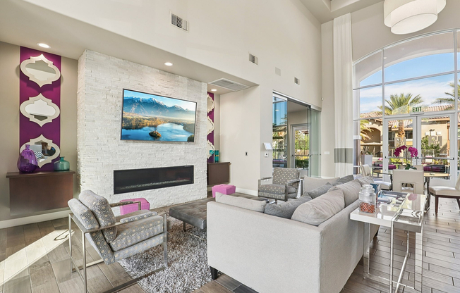 Resident Clubhouse & Loungs