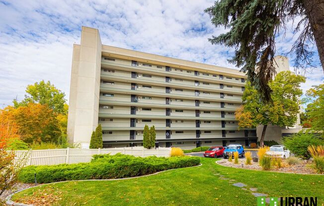 Spacious 2 Bedroom, 2 Bath Condo with Modern Comfort and Style