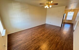 2 beds, 1 bath, 895 sqft, $750, Unit Apt D