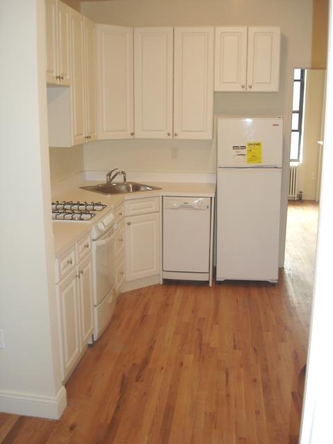 1 bed, 1 bath, $2,650, Unit 9