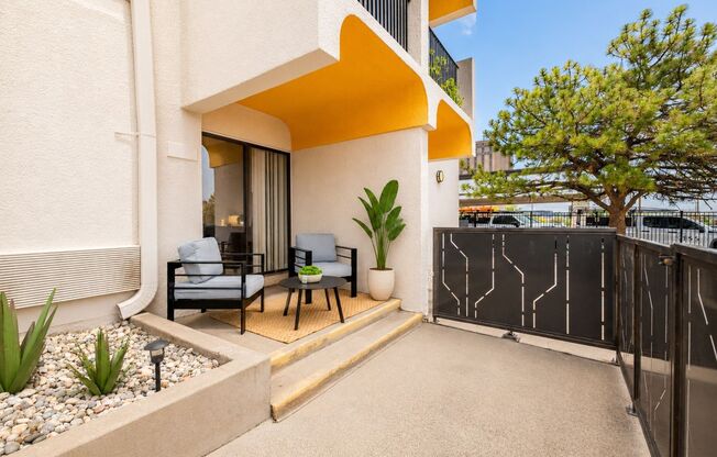 Studio, 1 bath, 364 sqft, $815, Unit 5263 (2401)