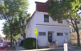 2301-2303 W Mitchell St. (Duplex)