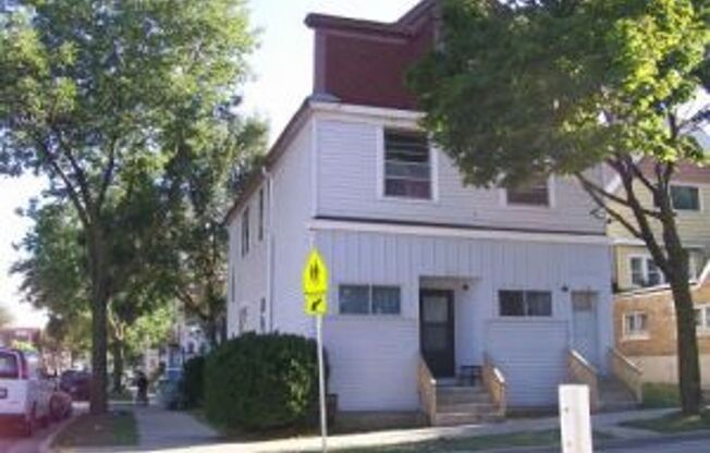 2301-2303 W Mitchell St. (Duplex)