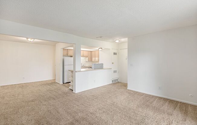 2 beds, 1.5 baths, 1,060 sqft, $1,255, Unit 7050 Unit #229