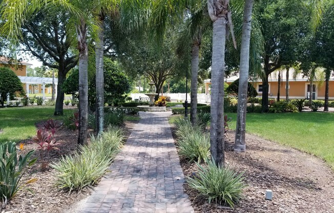 Charming 2 Bedroom, 2 Bath Condo in Gated Palm Pointe