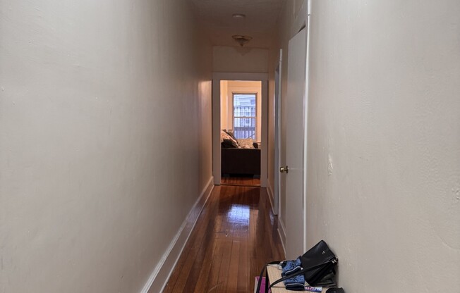 132 1/2 Oxford St.