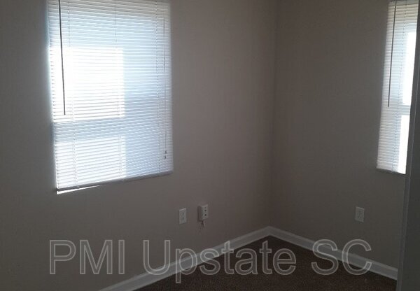 201 Chandler Dr
