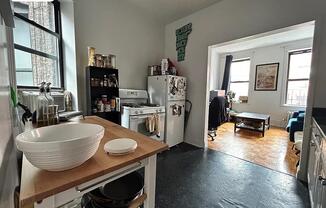 106 MACDOUGAL ST