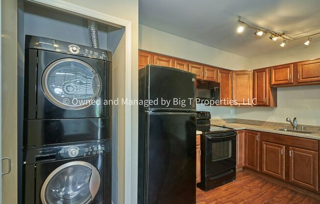 1bd/1ba in Cluster of Woodlawn Alexandria