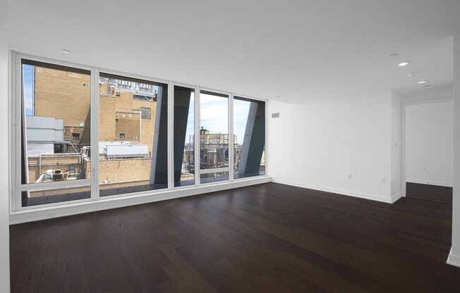 1 bed, 1 bath, $5,720, Unit 1604