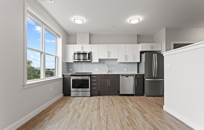 Studio, 1 bath, 528 sqft, $2,150, Unit 218