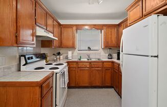 2 beds, 1 bath, $745, Unit Apt. 23