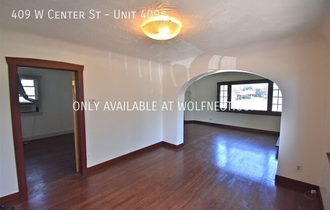 409 W CTR ST