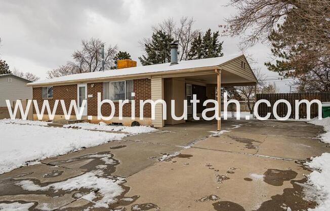 775 E JOHNSONWAY DR