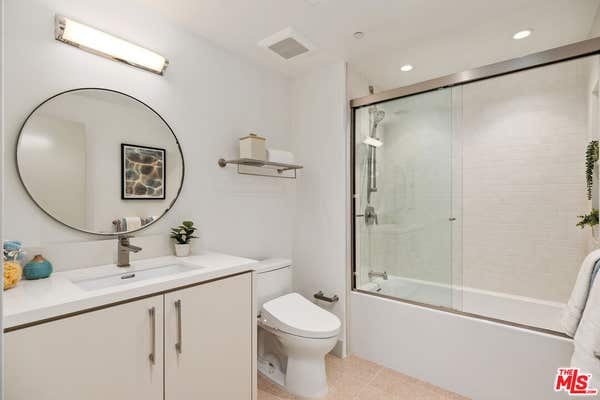 2 beds, 2 baths, 1,120 sqft, $5,295