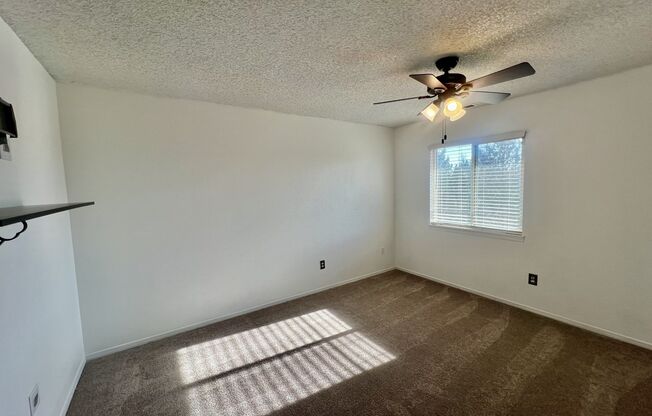 2 beds, 1.5 baths, $1,300