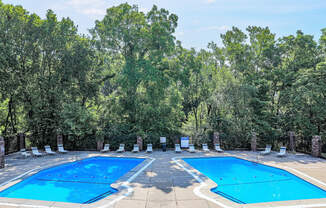 Pool- Brandywine Crossing Apartments- Peoria IL