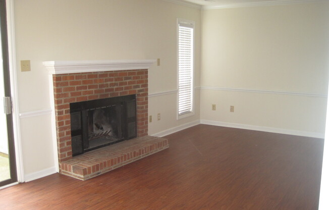 111 Charter Oaks Circle - Bev Roberts Rentals & Property Management