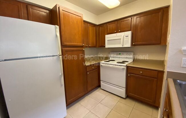 3 beds, 2 baths, 1,613 sqft, $1,850, Unit 1227
