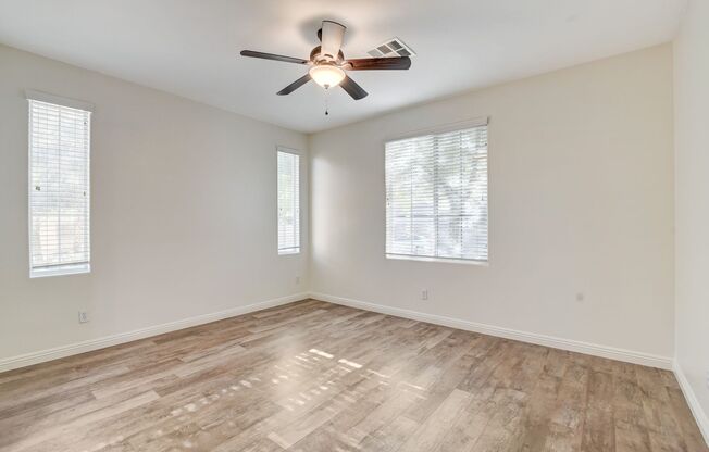 Single Family Home on 20k SQFT Lot in Gated Community