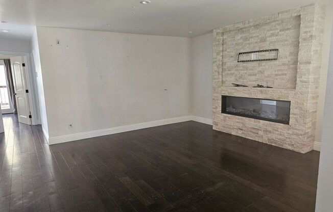 BAYVIEW BEAUTY - Renovated 2 Bed/2 Bath Unit in SAN FRANCISCO