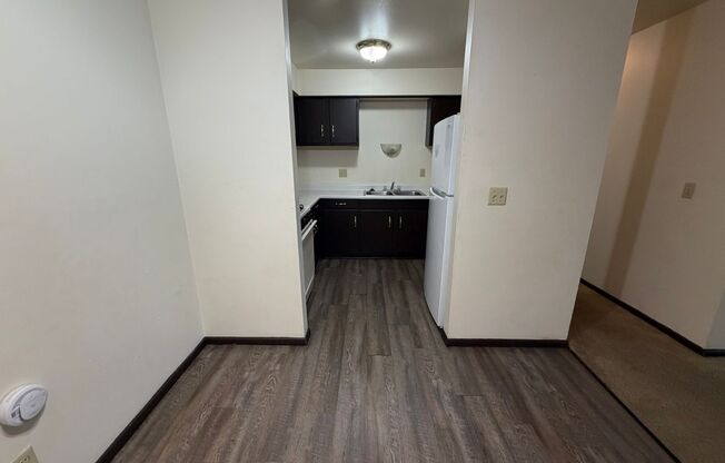 127 S Platten St