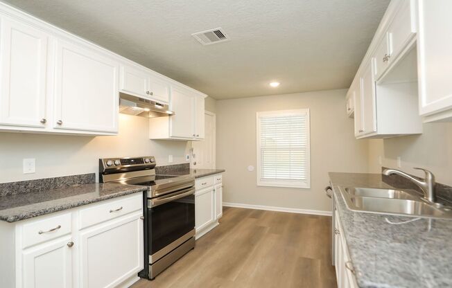 3 beds, 1 bath, $1,677